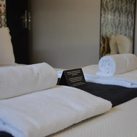 Alma Candida 02 Hotel *